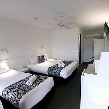 קופס הארבור Coastal Bay Motel מראה חיצוני תמונה