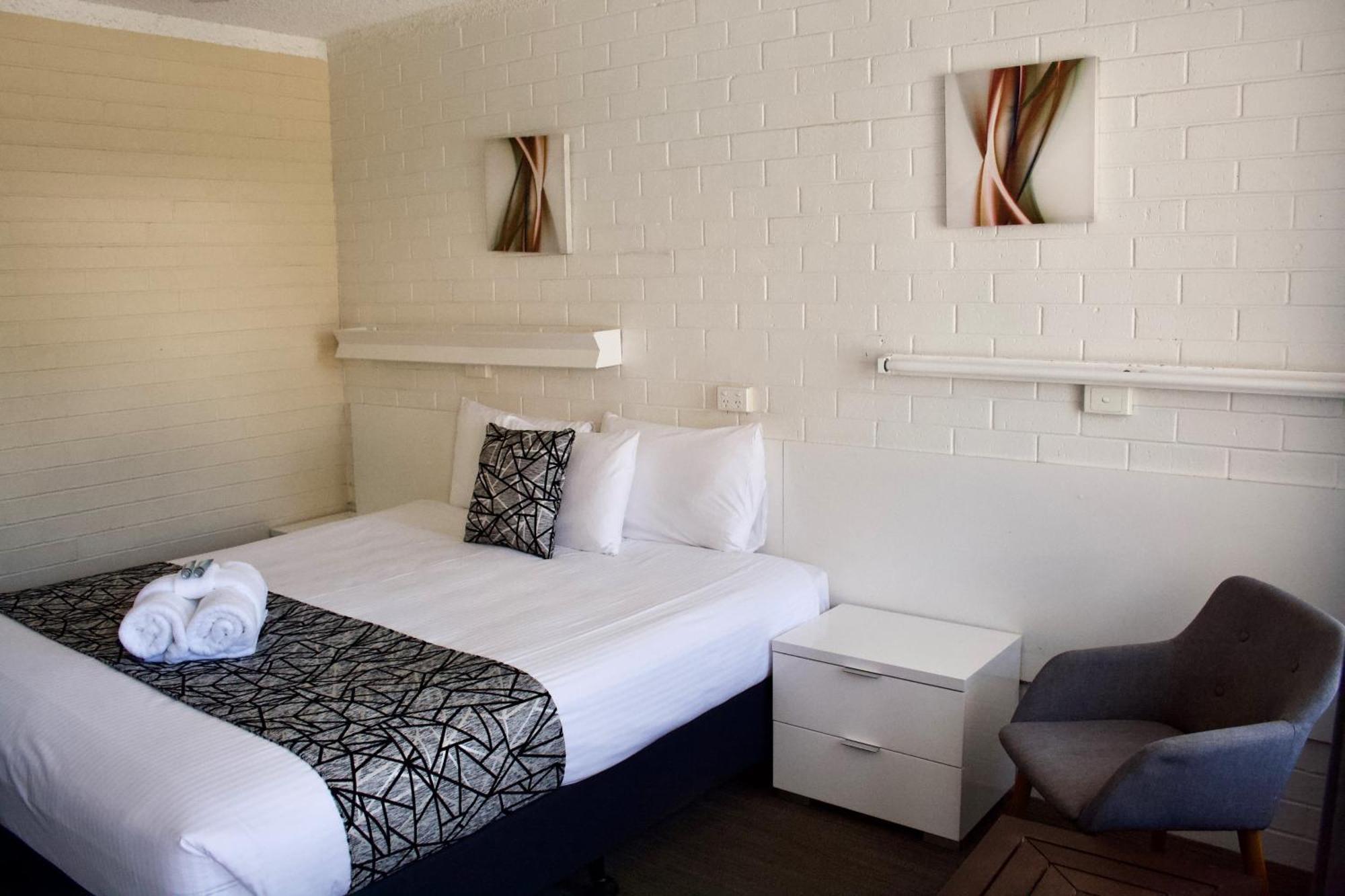 קופס הארבור Coastal Bay Motel מראה חיצוני תמונה